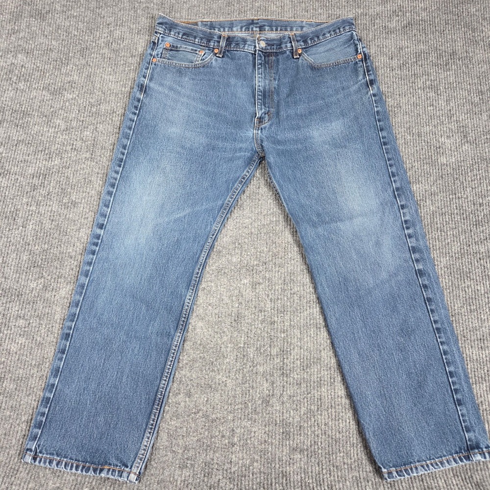 Levis 505 Regular Fit Straight Leg Jeans Mens 40x30 Medium Wash Blue 00505-0216